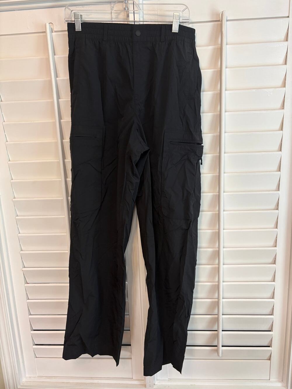 Offline Black Windbreaker Joggers Size‎ Small
